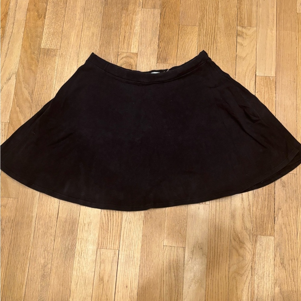 Kimchi Blue | Mini tennis skirt in black | sz M